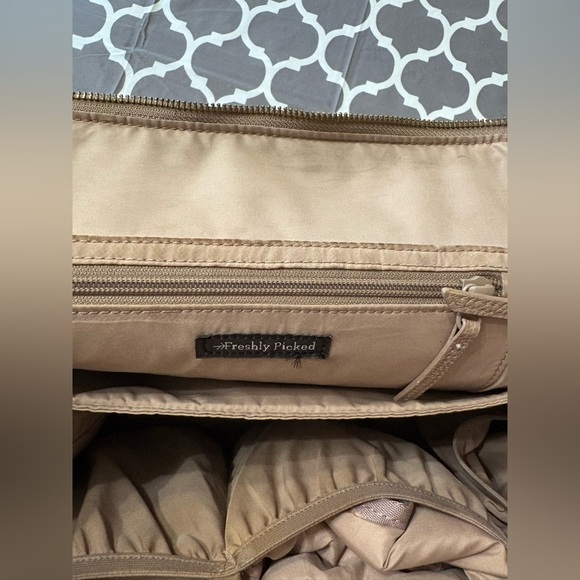 FRESHLY PICKED Classic Diaper Backpack Bag II in Aspen - Picture 11 of 16